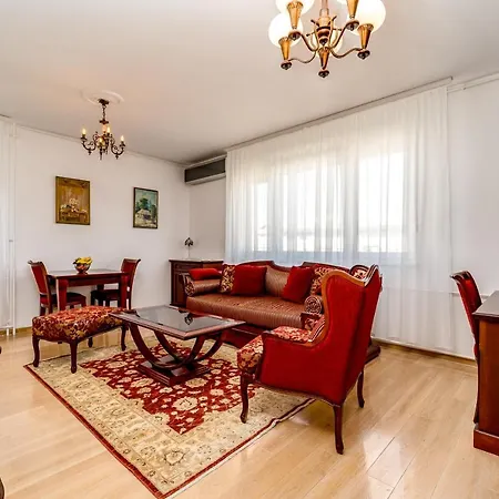 Apartment Royal One Bedroom *